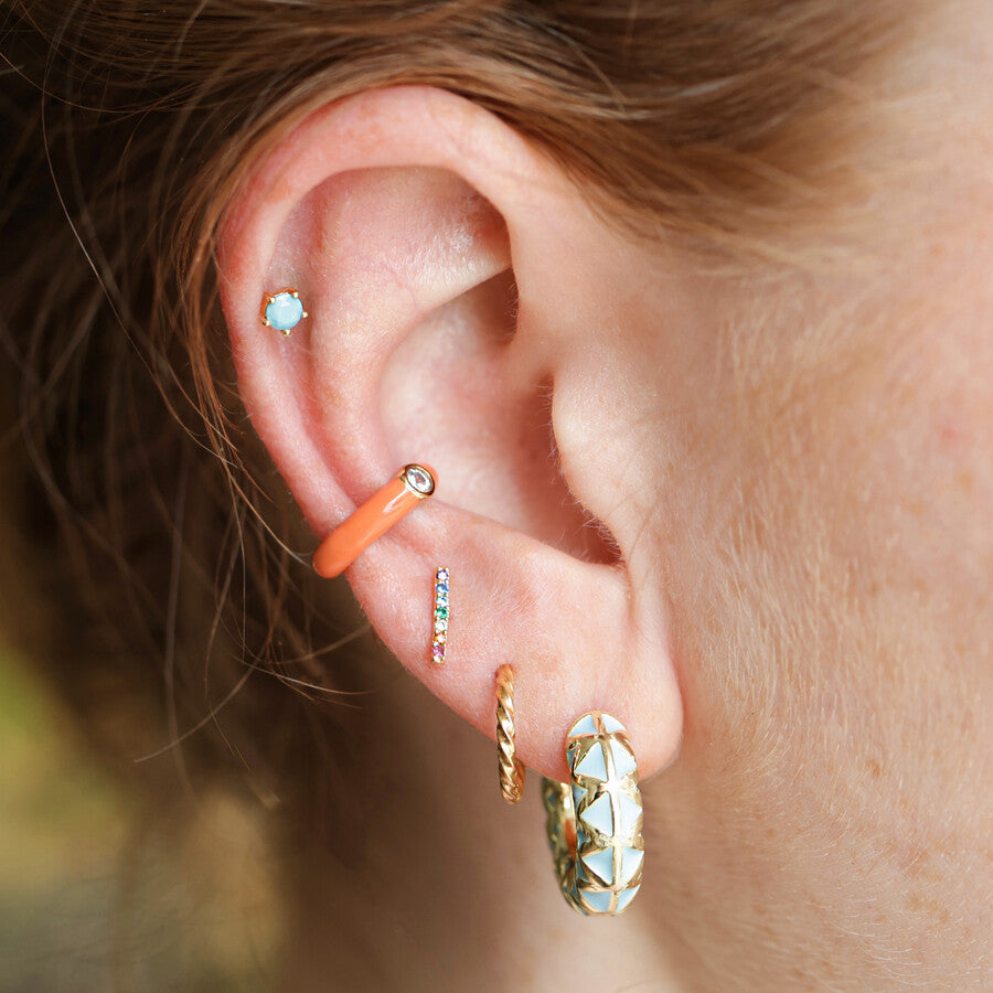 The Beginner's Guide to Cartilage Piercing & Solid Gold Earrings – Auric  Jewellery